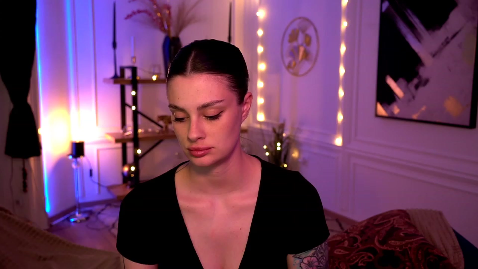 Gallery image thumbnail from lucynutty's myfreecams stream on, 05/04/2023, 14:47 image 1 of 20