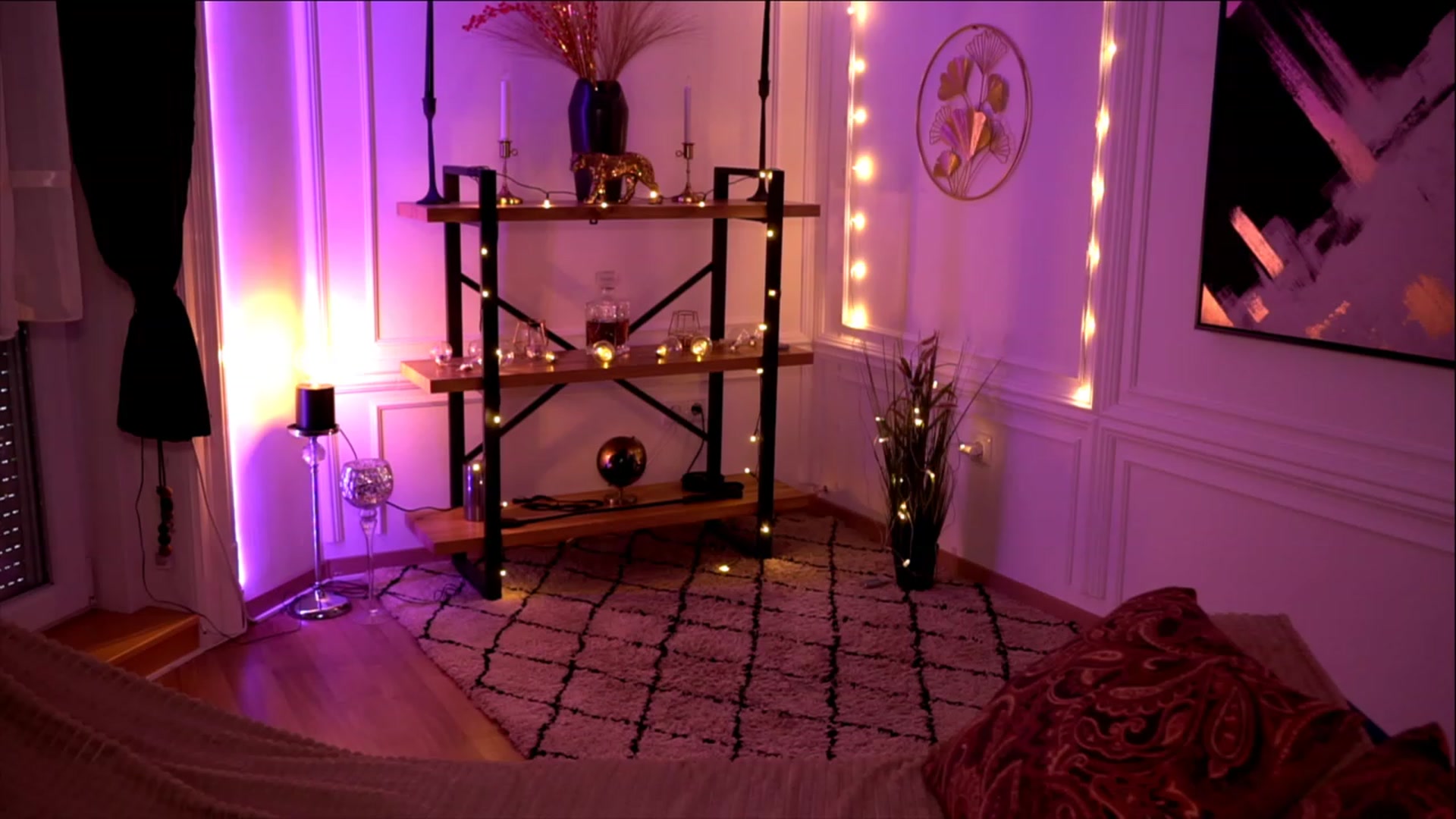 Gallery image thumbnail from lucynutty's myfreecams stream on, 05/11/2023, 17:07 image 7 of 20