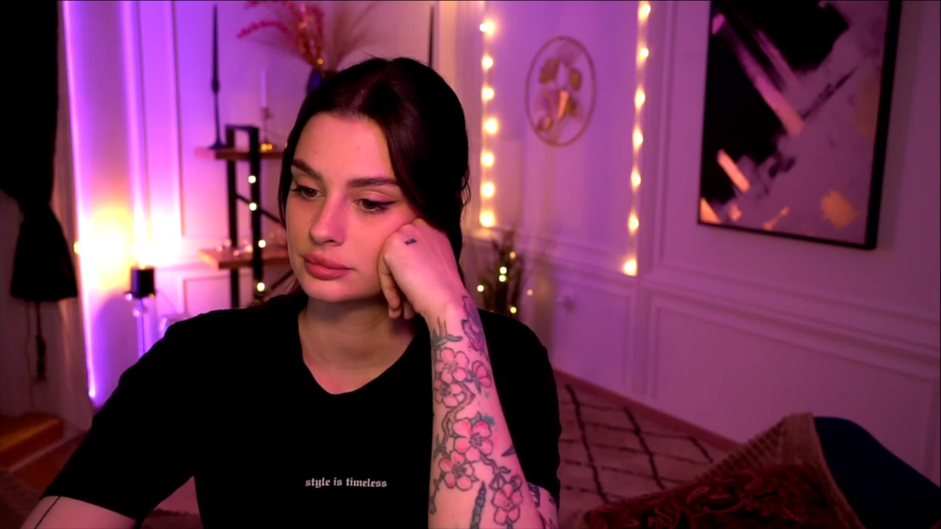Gallery image thumbnail from lucynutty's myfreecams stream on, 05/13/2023, 13:58 image 4 of 20