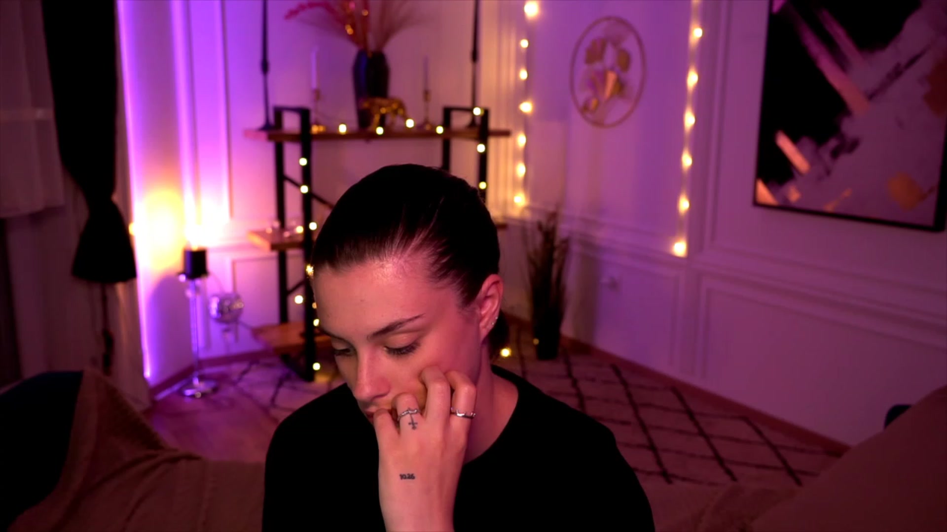 Gallery image thumbnail from lucynutty's myfreecams stream on, 05/31/2023, 20:02 image 20 of 20