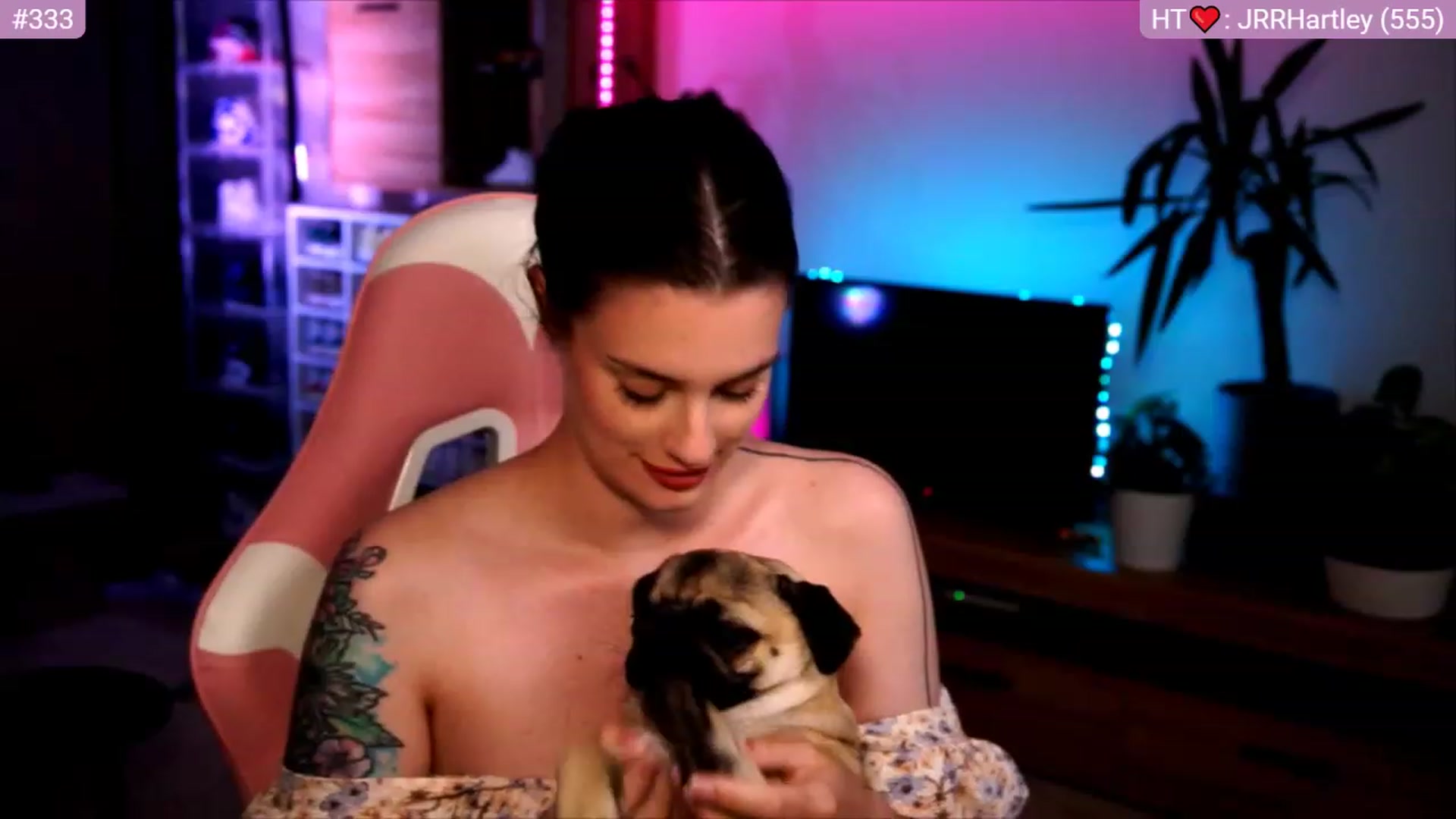 Gallery image thumbnail from lucynutty's myfreecams stream on, 06/21/2023, 19:45 image 7 of 20