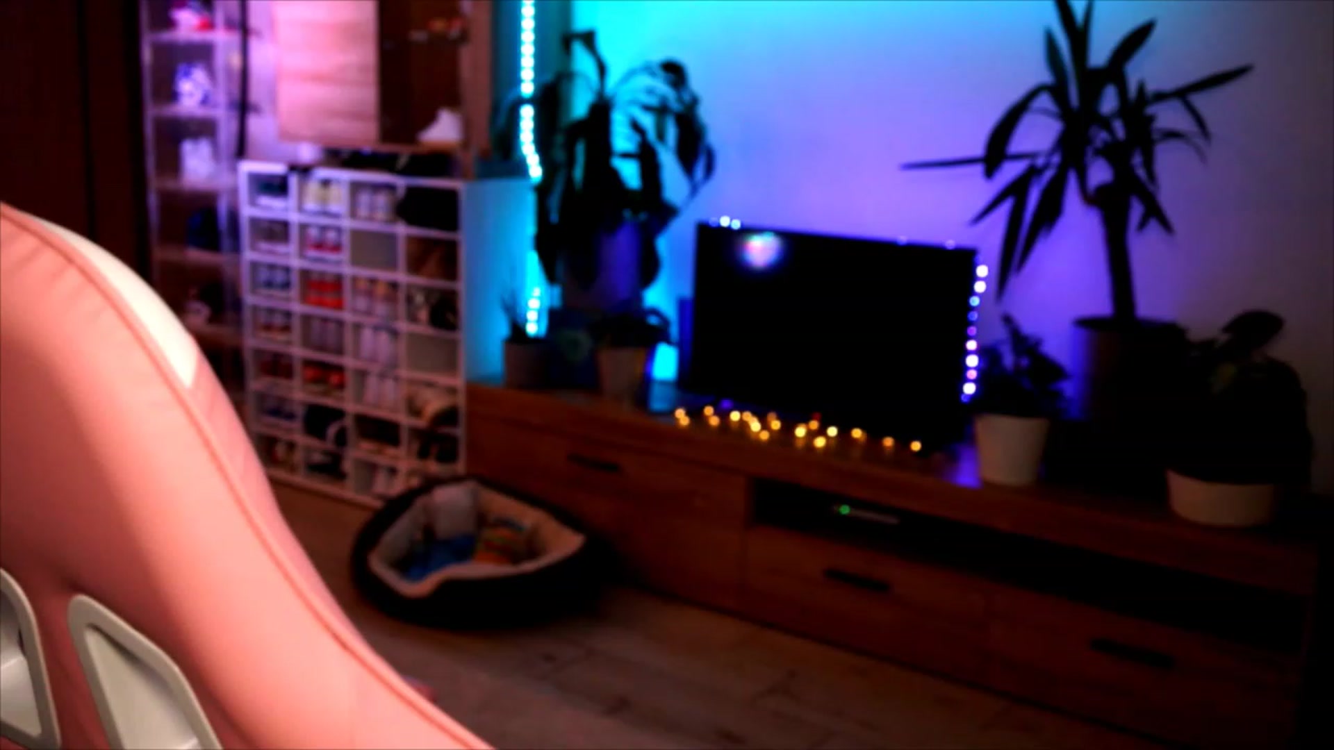 Gallery image thumbnail from lucynutty's myfreecams stream on, 06/25/2023, 20:16 image 9 of 20