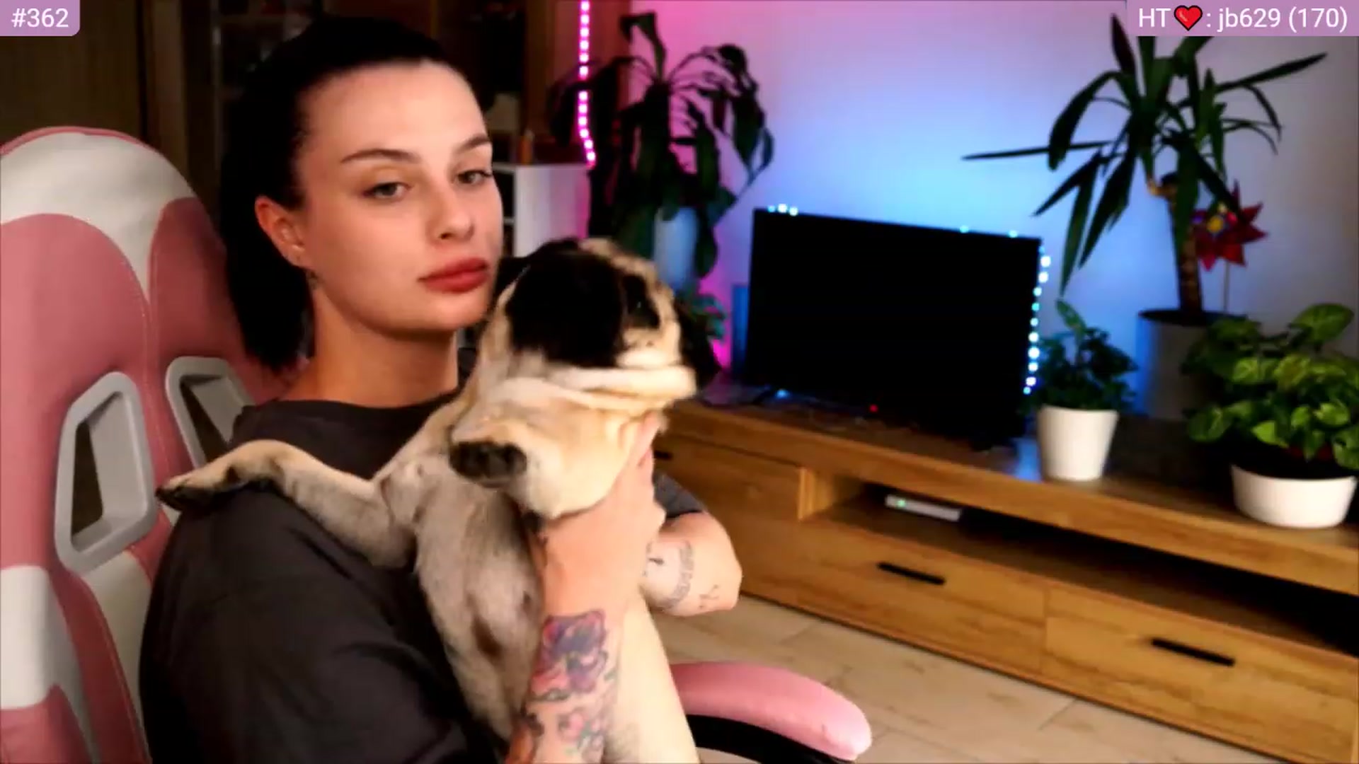 Gallery image thumbnail from lucynutty's myfreecams stream on, 06/27/2023, 10:58 image 19 of 20