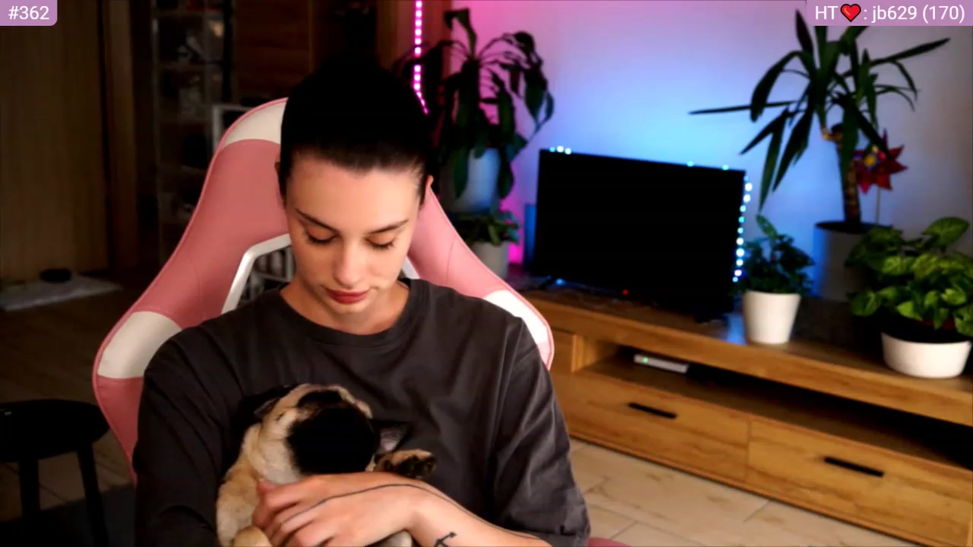 Gallery image thumbnail from lucynutty's myfreecams stream on, 06/27/2023, 10:58 image 20 of 20