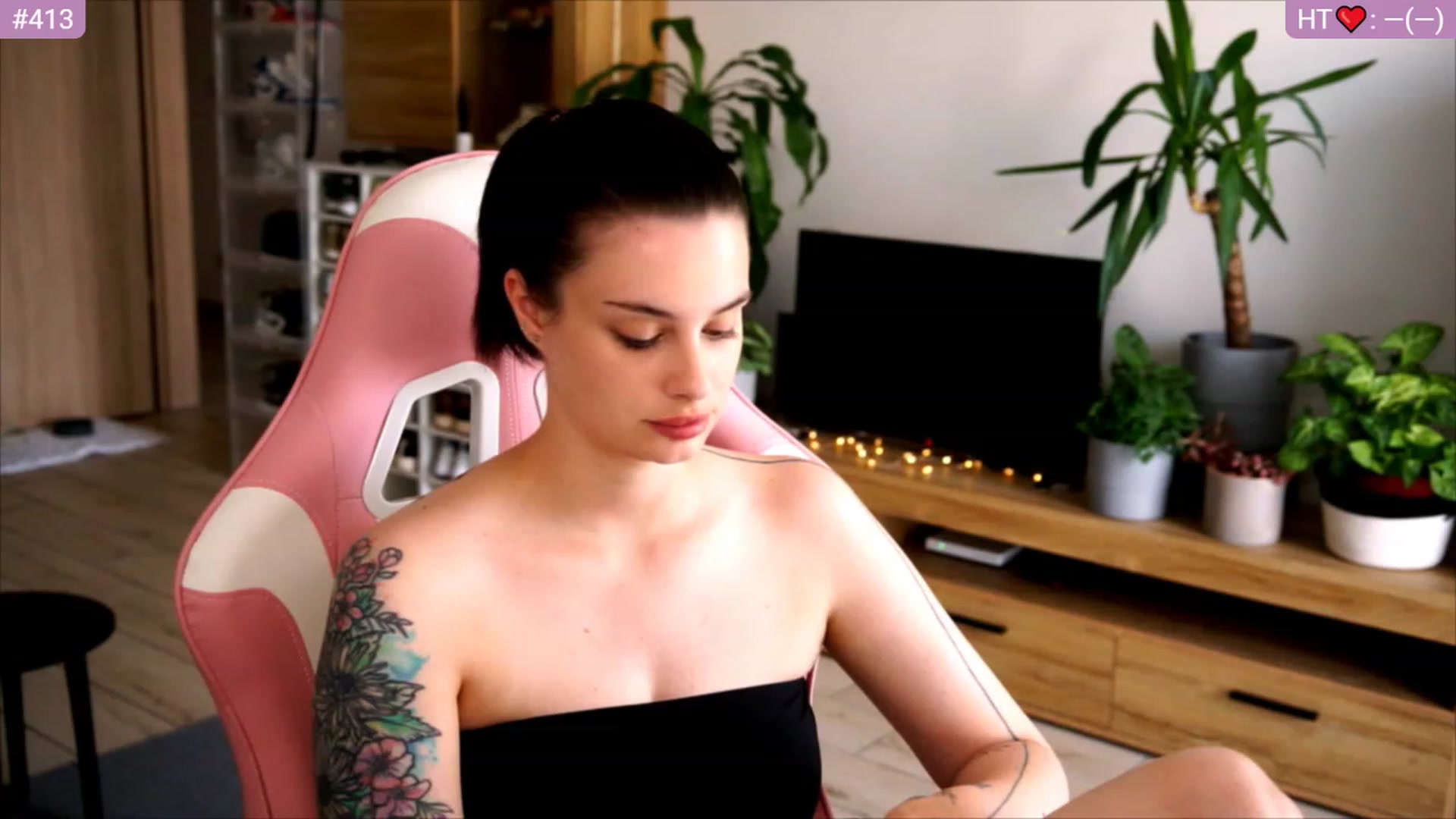Gallery image thumbnail from lucynutty's myfreecams stream on, 06/30/2023, 09:29 image 20 of 20