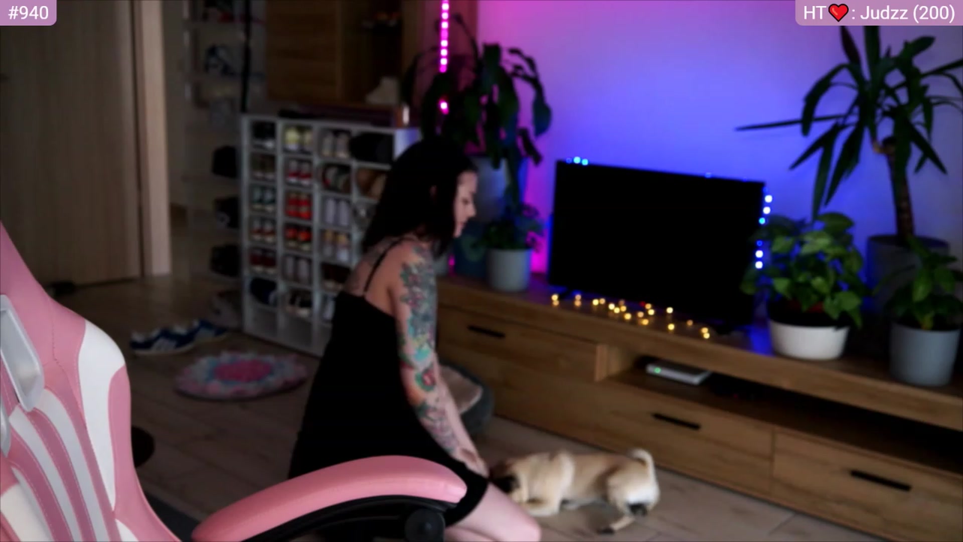 Gallery image thumbnail from lucynutty's myfreecams stream on, 07/05/2023, 09:50 image 17 of 20