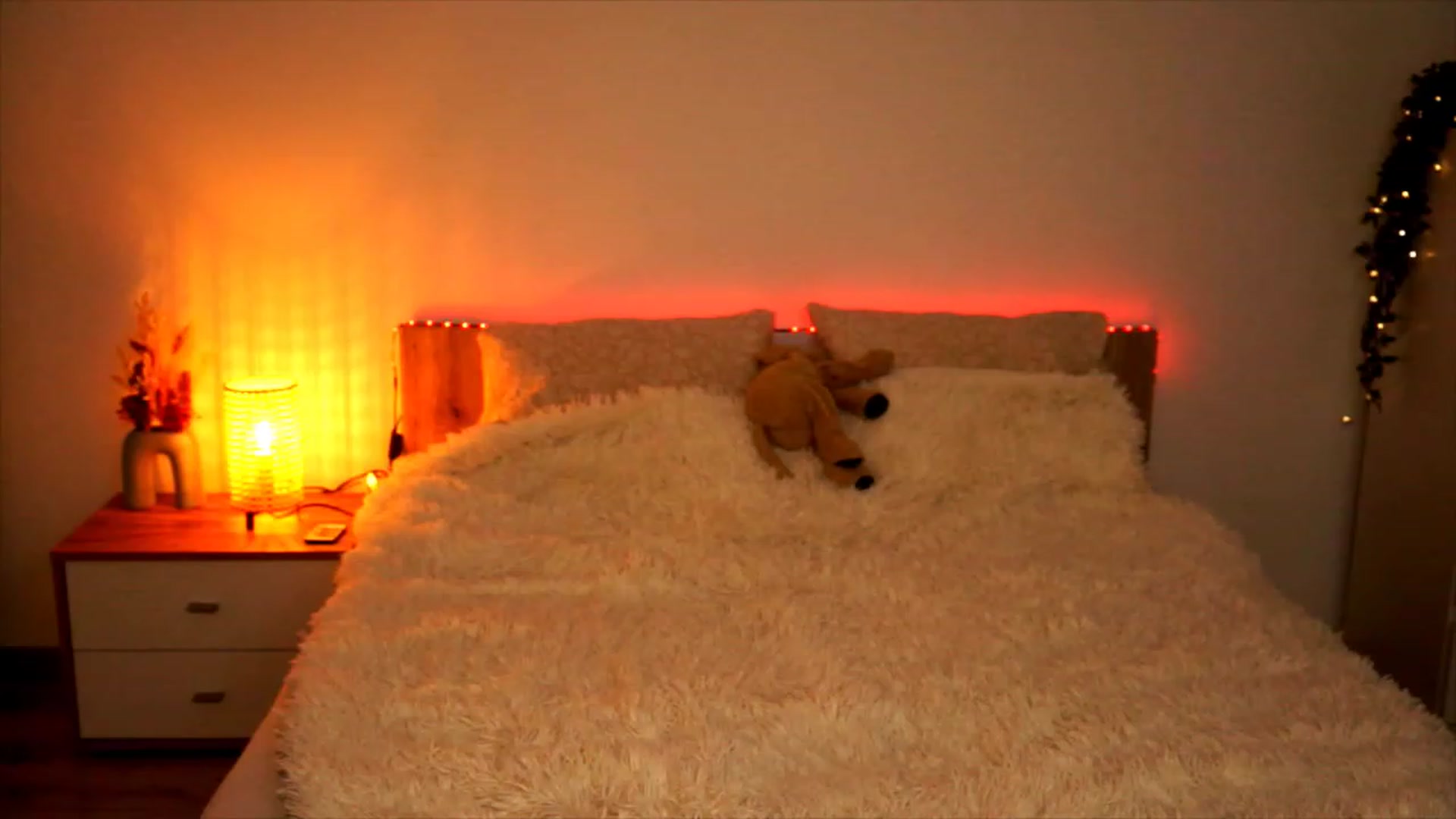 Gallery image thumbnail from lucynutty's myfreecams stream on, 08/09/2023, 19:36 image 5 of 20