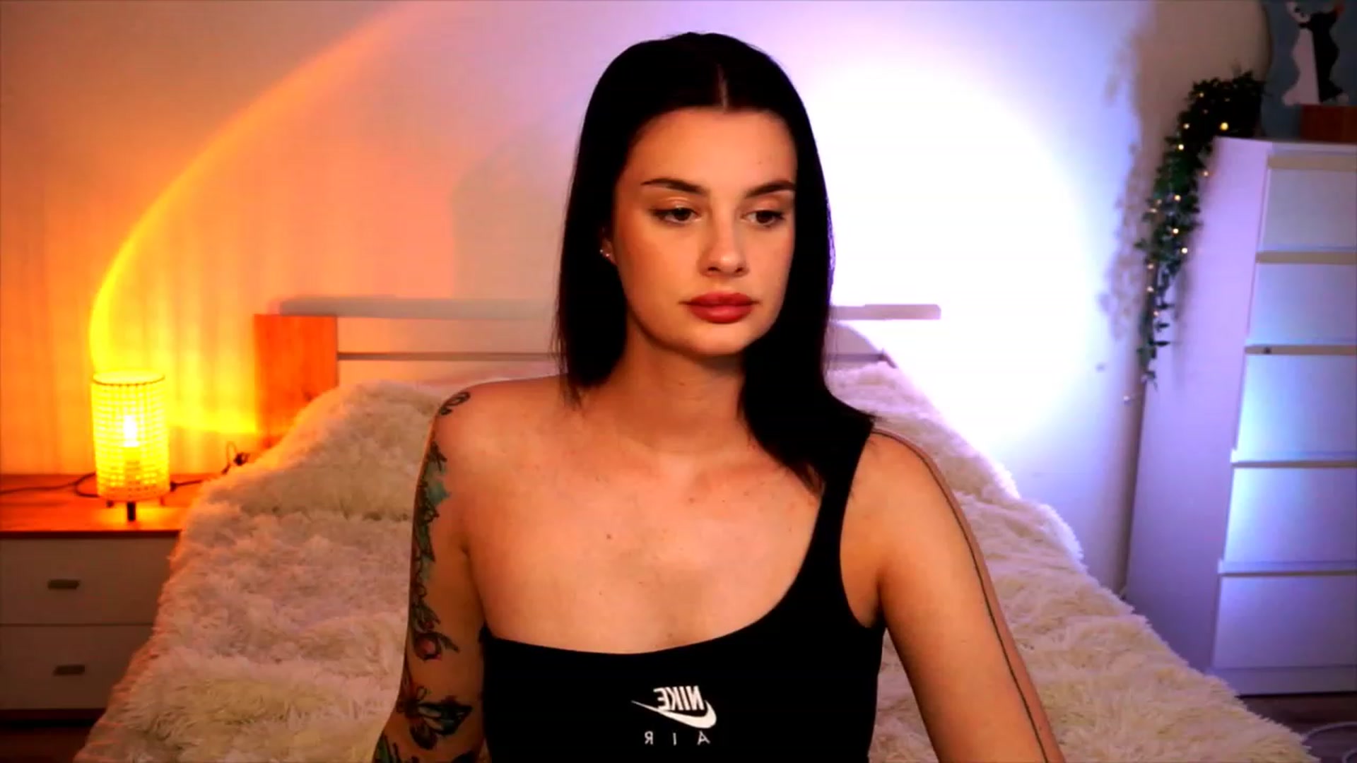 Gallery image thumbnail from lucynutty's myfreecams stream on, 08/16/2023, 16:38 image 1 of 20