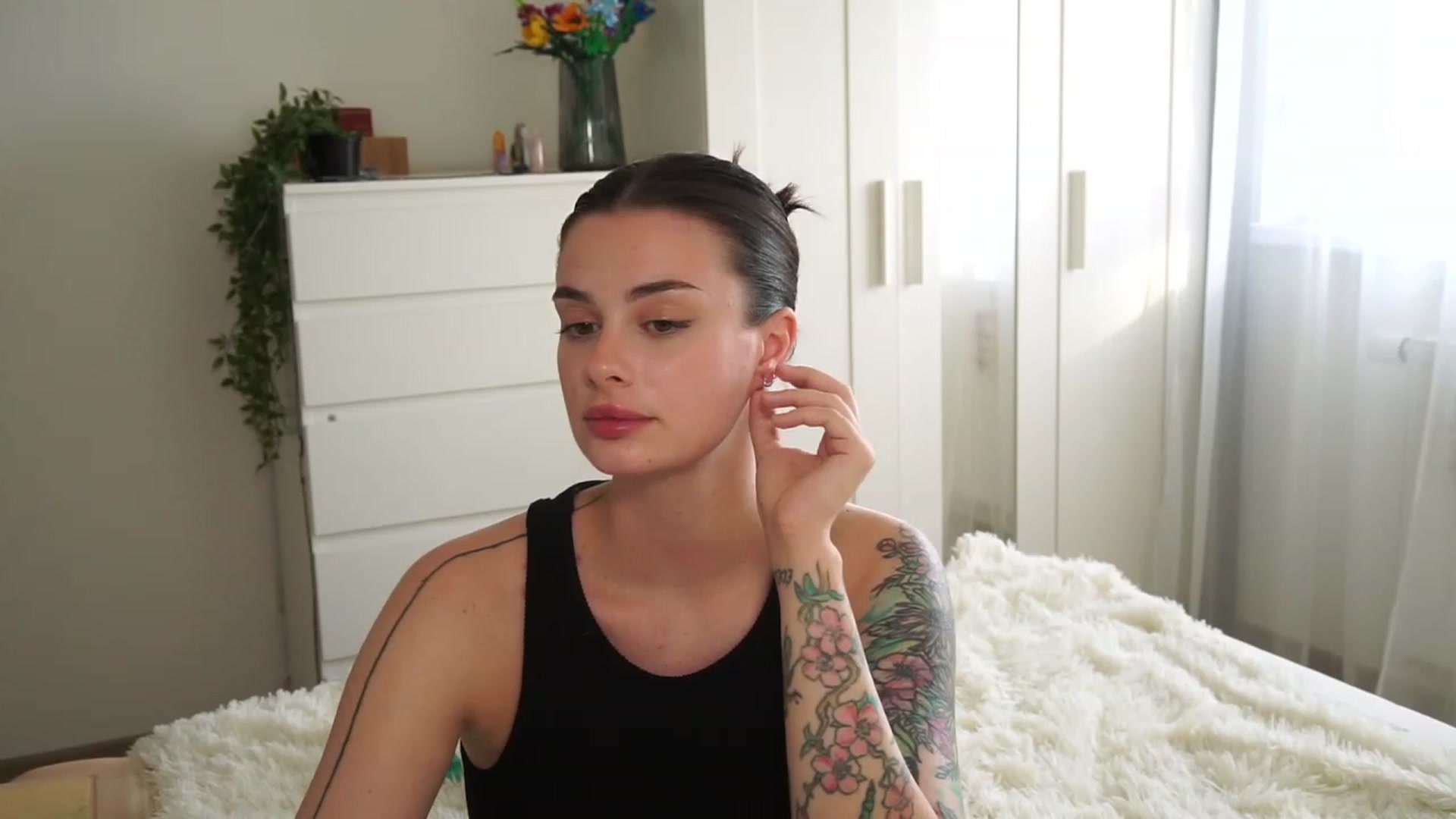 Gallery image thumbnail from lucynutty's myfreecams stream on, 09/11/2023, 14:28 image 20 of 20