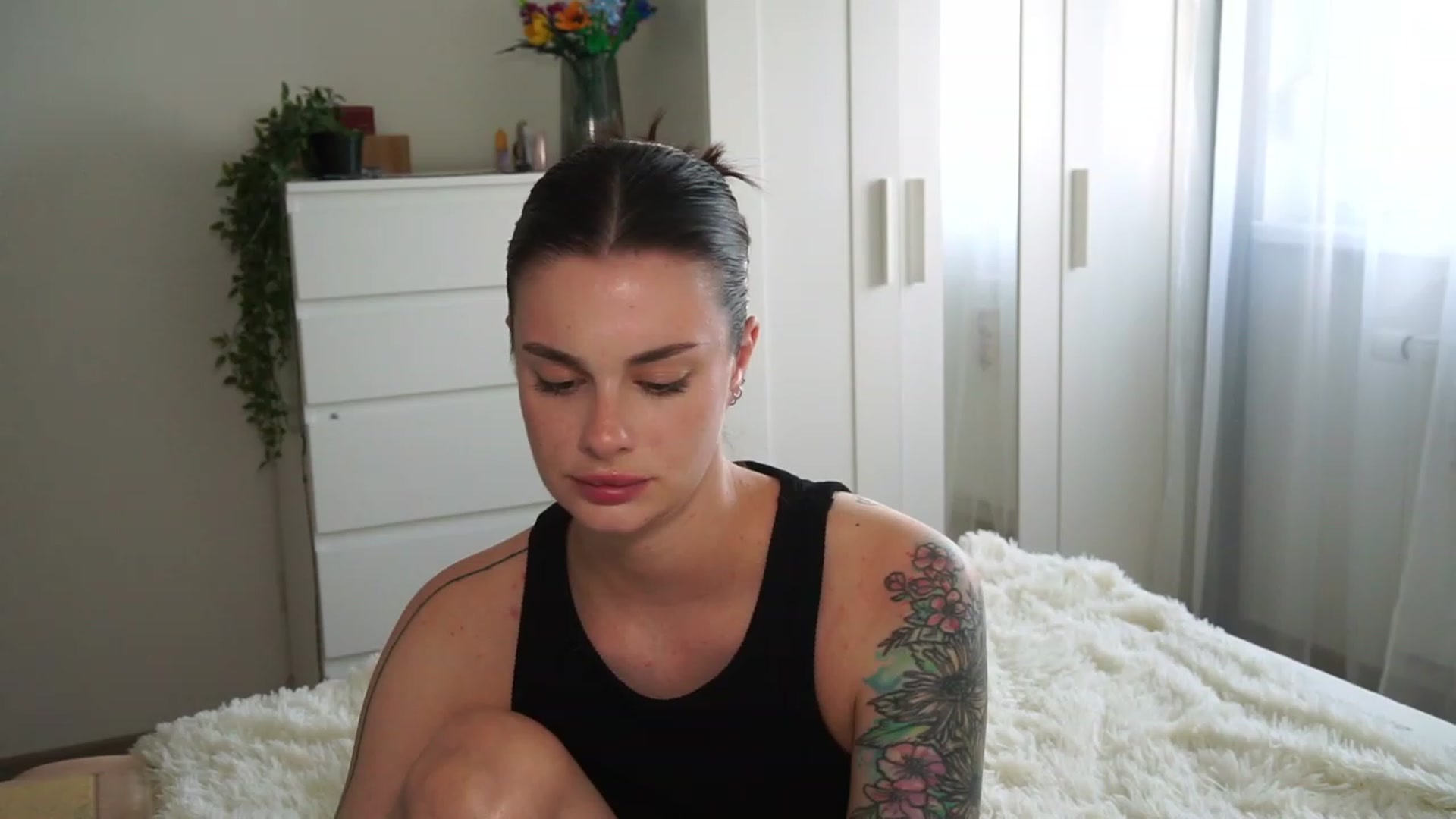Gallery image thumbnail from lucynutty's myfreecams stream on, 09/11/2023, 14:28 image 11 of 20
