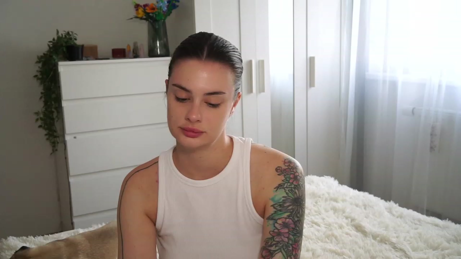 Gallery image thumbnail from lucynutty's myfreecams stream on, 09/14/2023, 08:16 image 3 of 20