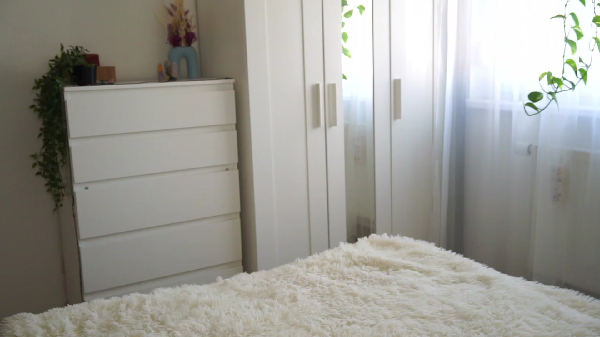 Gallery image thumbnail from lucynutty's myfreecams stream on, 09/17/2023, 09:52 image 20 of 20