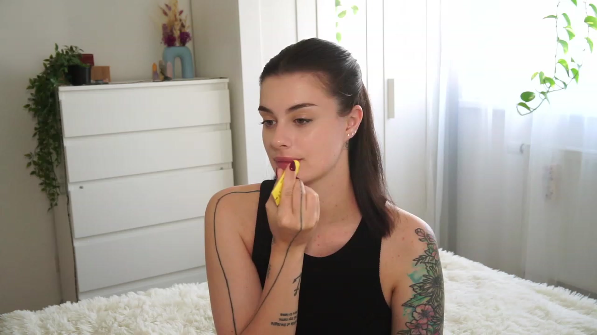 Gallery image thumbnail from lucynutty's myfreecams stream on, 09/17/2023, 10:54 image 16 of 20