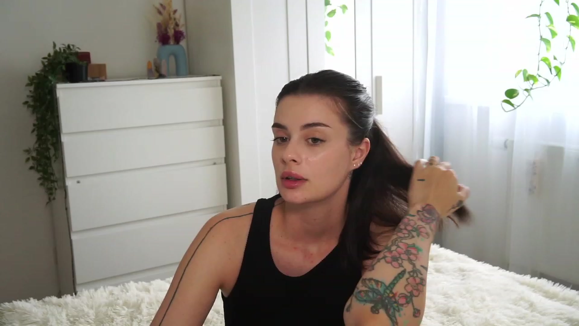 Gallery image thumbnail from lucynutty's myfreecams stream on, 09/17/2023, 11:18 image 16 of 20