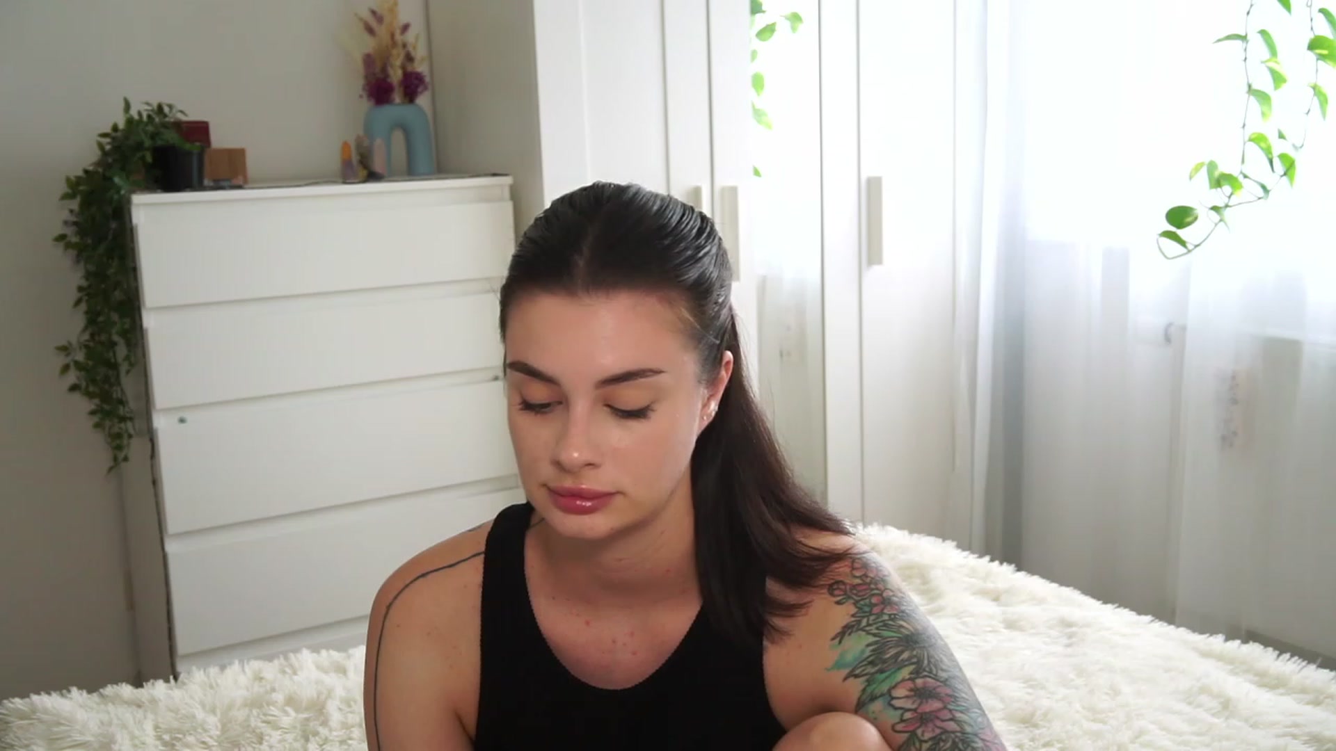 Gallery image thumbnail from lucynutty's myfreecams stream on, 09/17/2023, 11:18 image 11 of 20