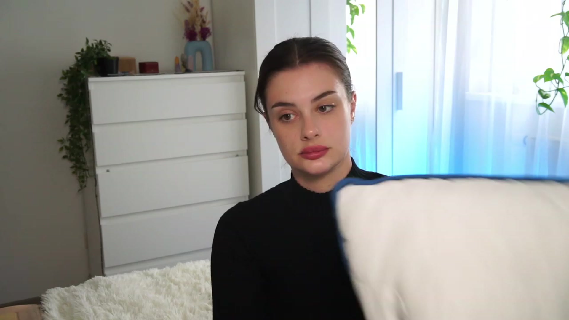 Gallery image thumbnail from lucynutty's myfreecams stream on, 09/19/2023, 09:54 image 8 of 20