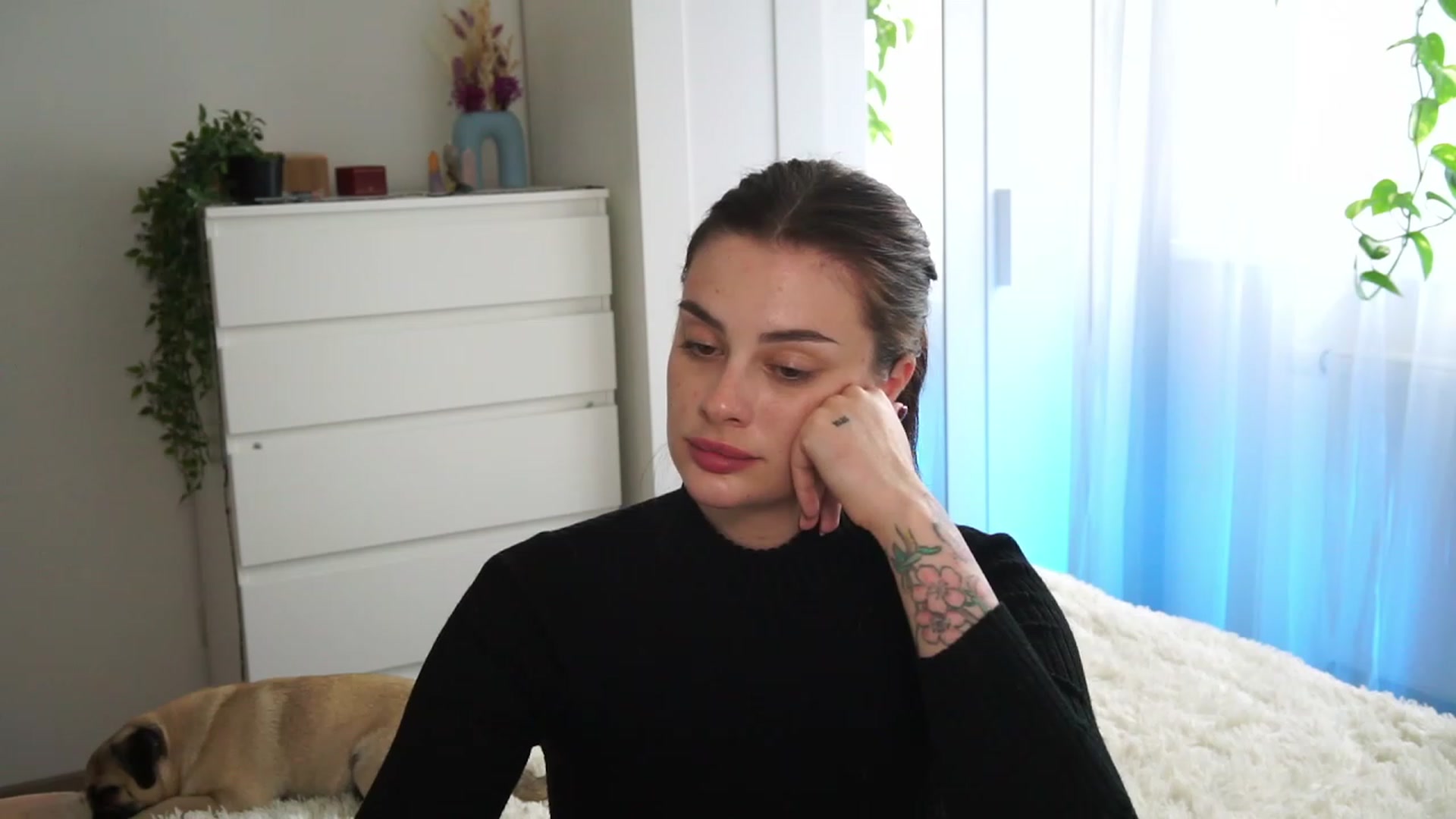 Gallery image thumbnail from lucynutty's myfreecams stream on, 09/19/2023, 11:54 image 10 of 20