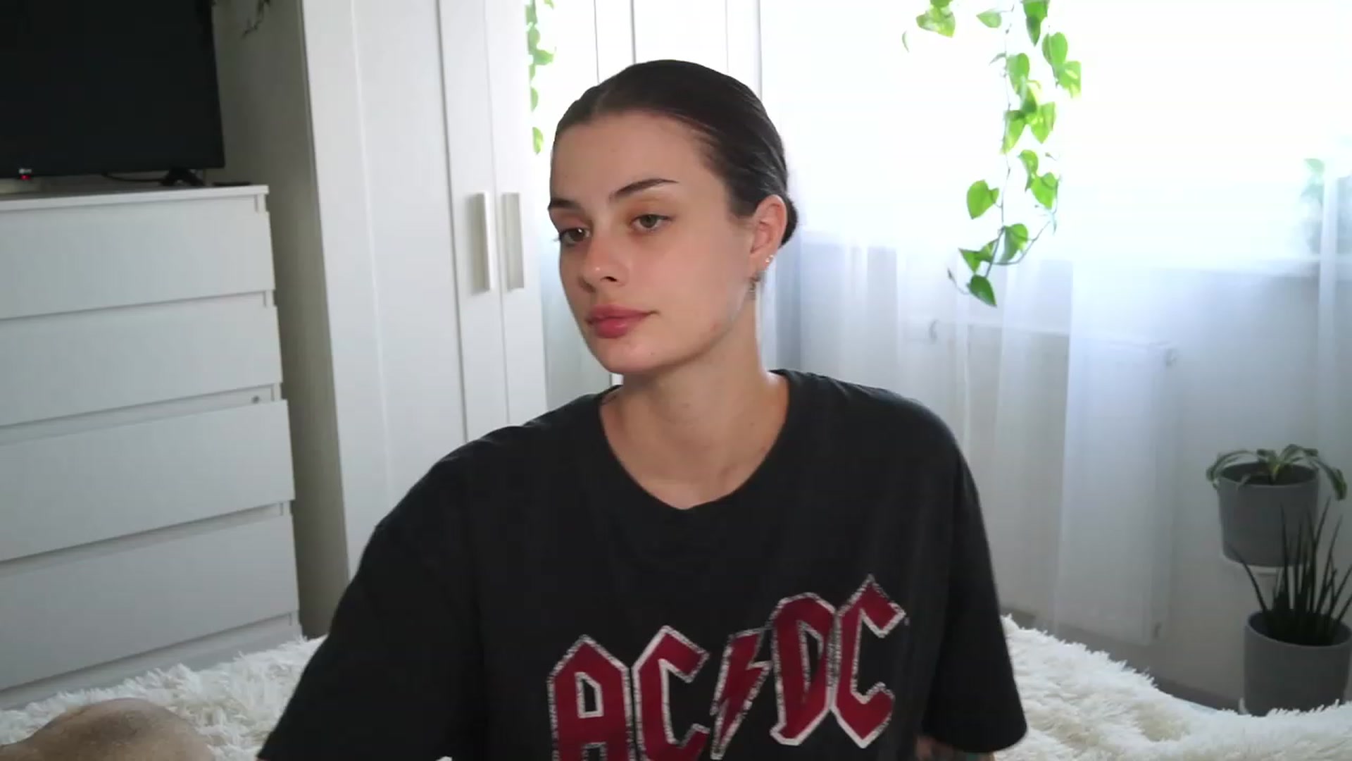 Gallery image thumbnail from lucynutty's myfreecams stream on, 09/26/2023, 12:27 image 1 of 20