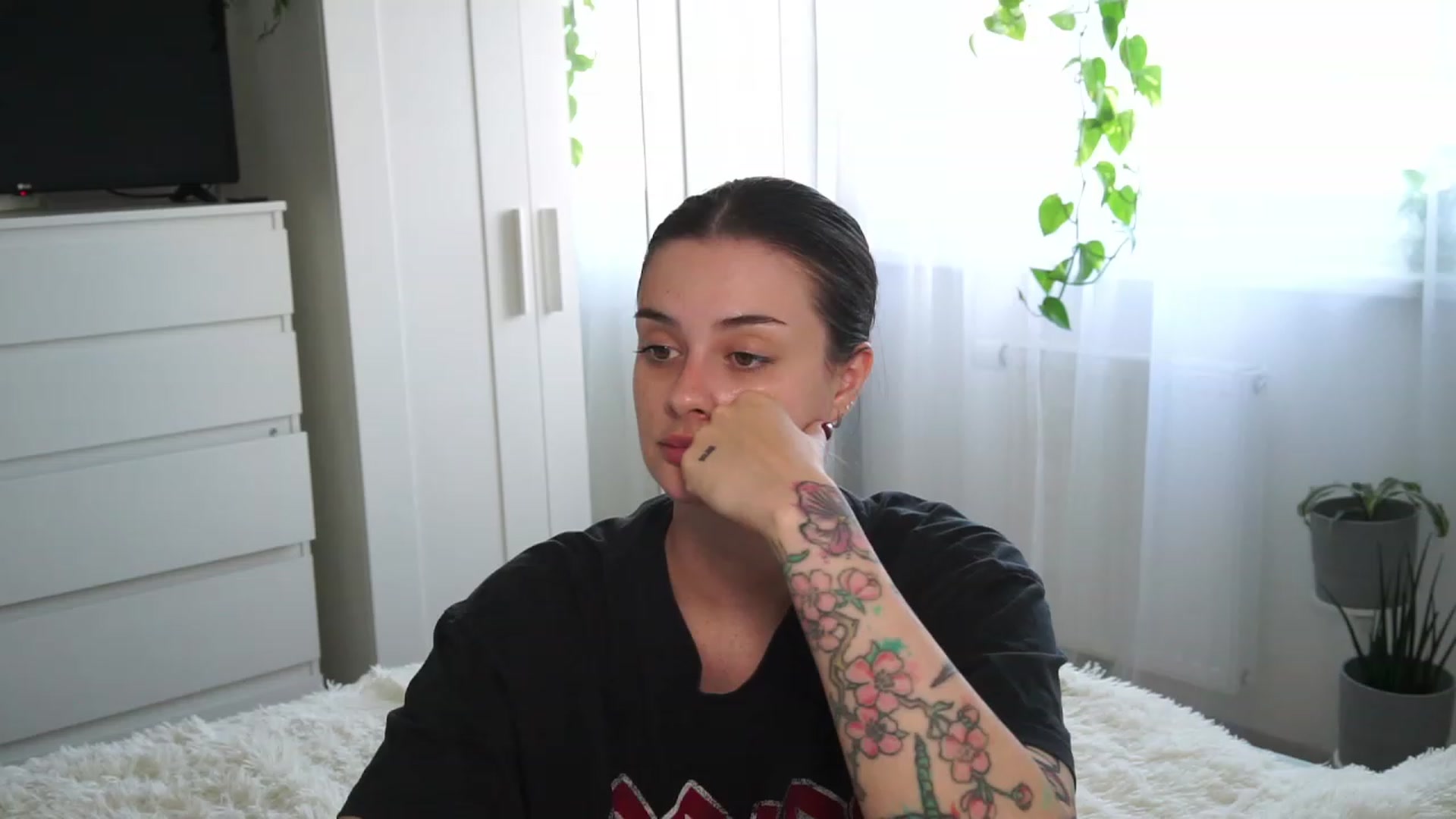 Gallery image thumbnail from lucynutty's myfreecams stream on, 09/26/2023, 12:27 image 9 of 20