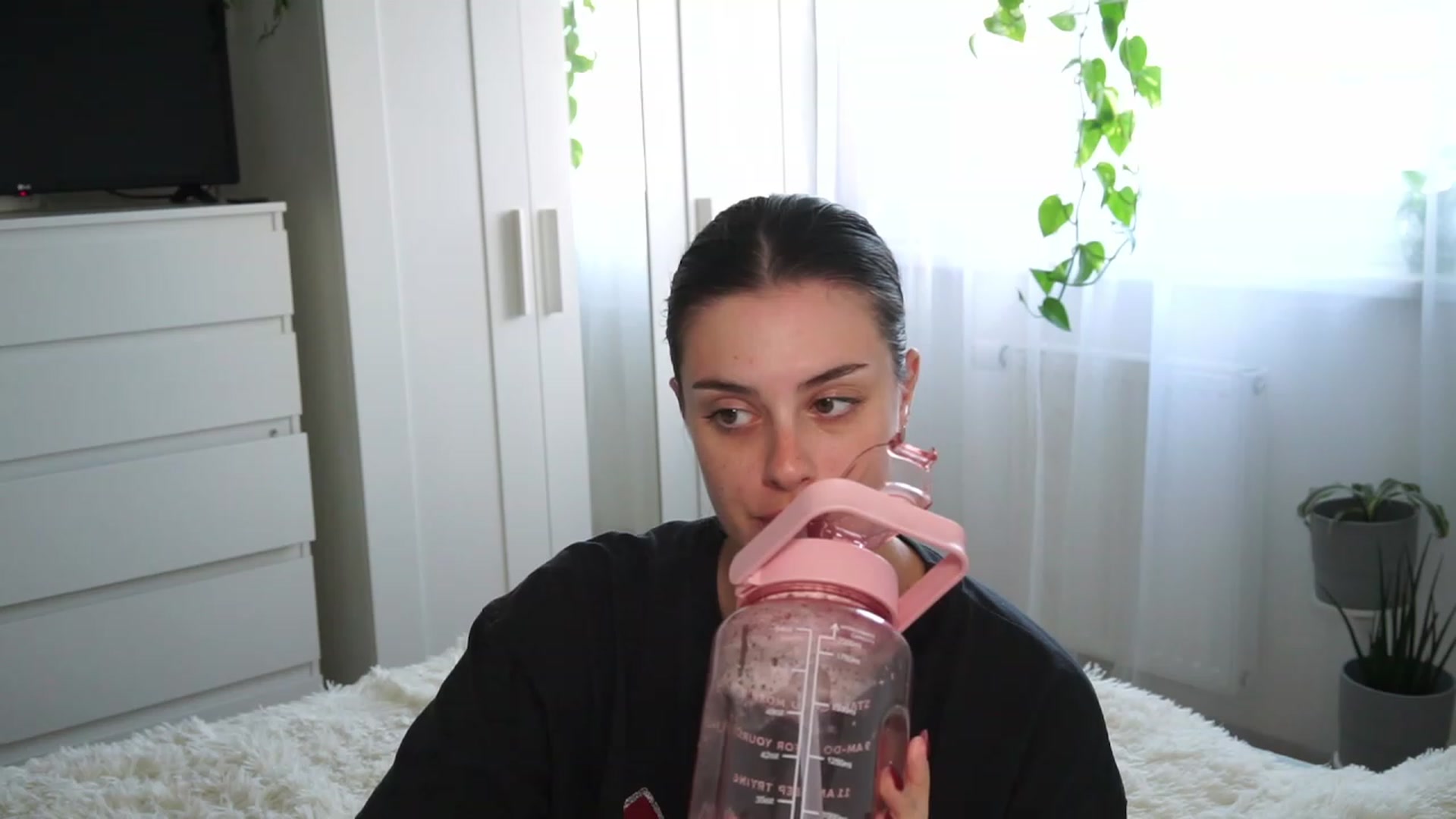 Gallery image thumbnail from lucynutty's myfreecams stream on, 09/26/2023, 12:27 image 18 of 20