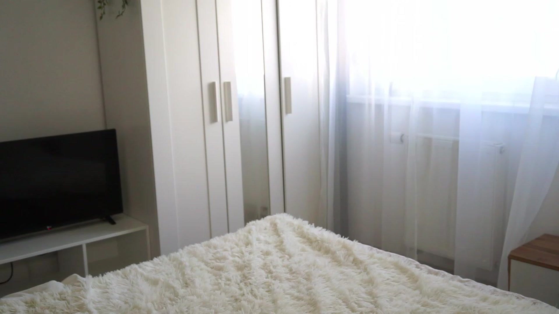 Gallery image thumbnail from lucynutty's myfreecams stream on, 09/29/2023, 10:38 image 18 of 20