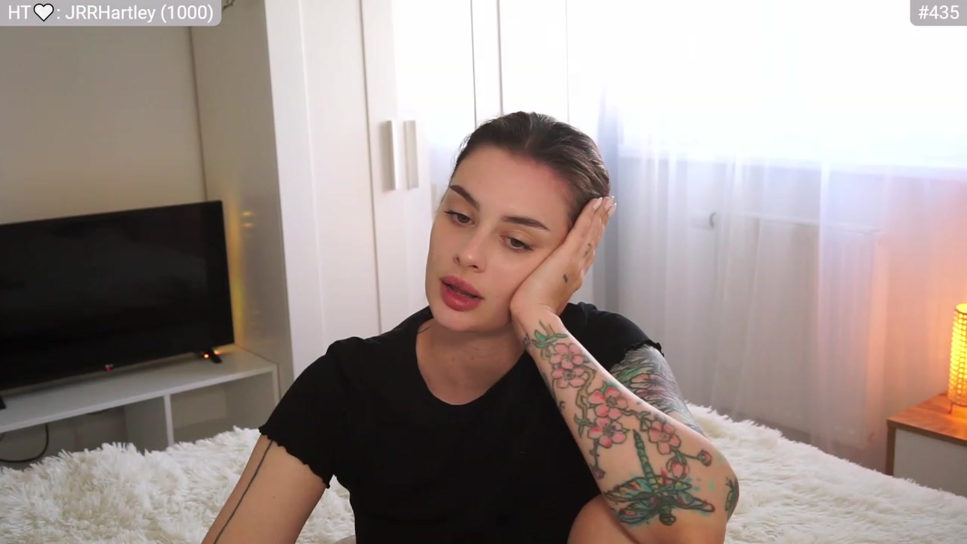 Gallery image thumbnail from lucynutty's myfreecams stream on, 10/04/2023, 09:46 image 13 of 20
