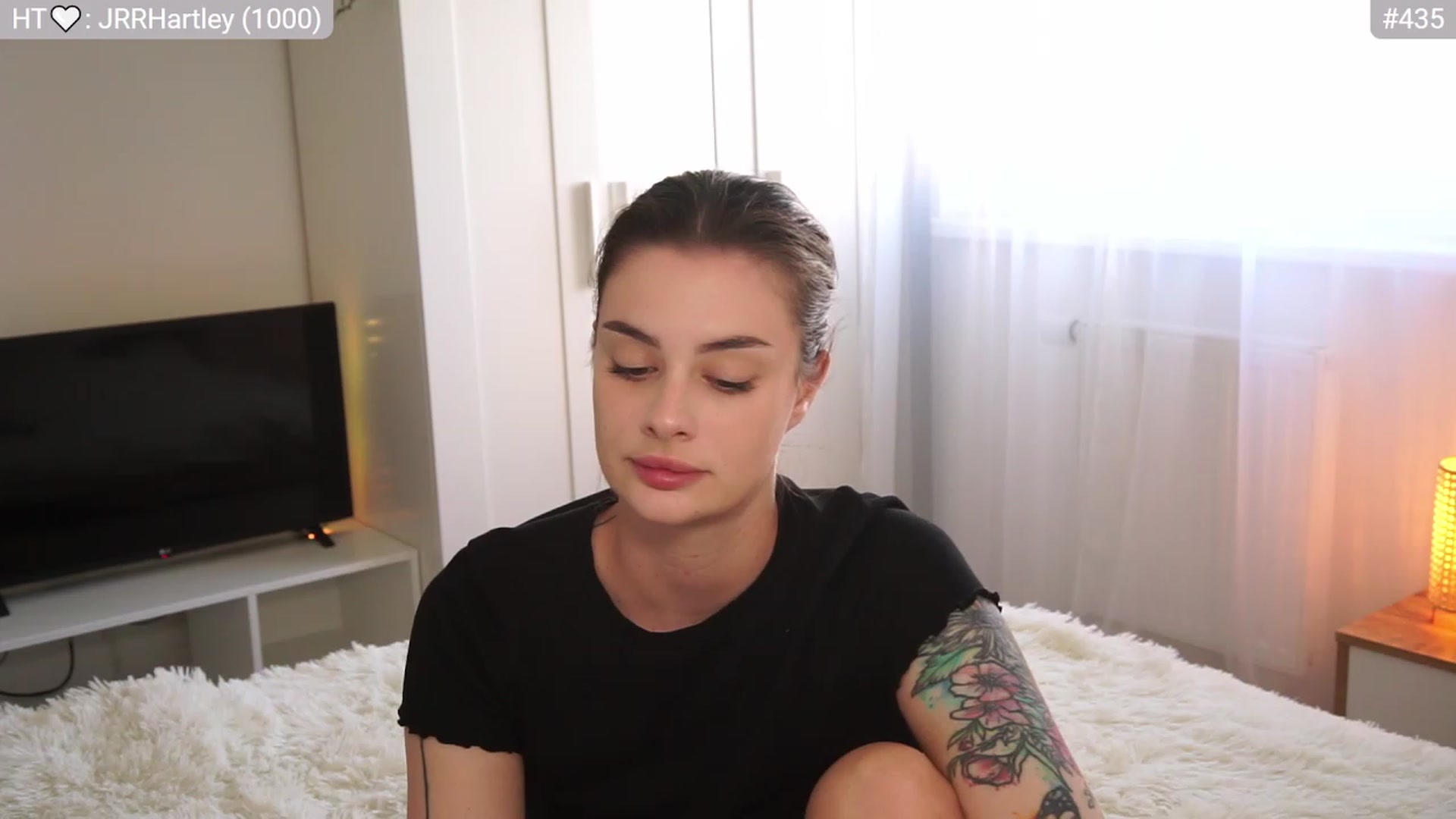 Gallery image thumbnail from lucynutty's myfreecams stream on, 10/04/2023, 09:46 image 12 of 20