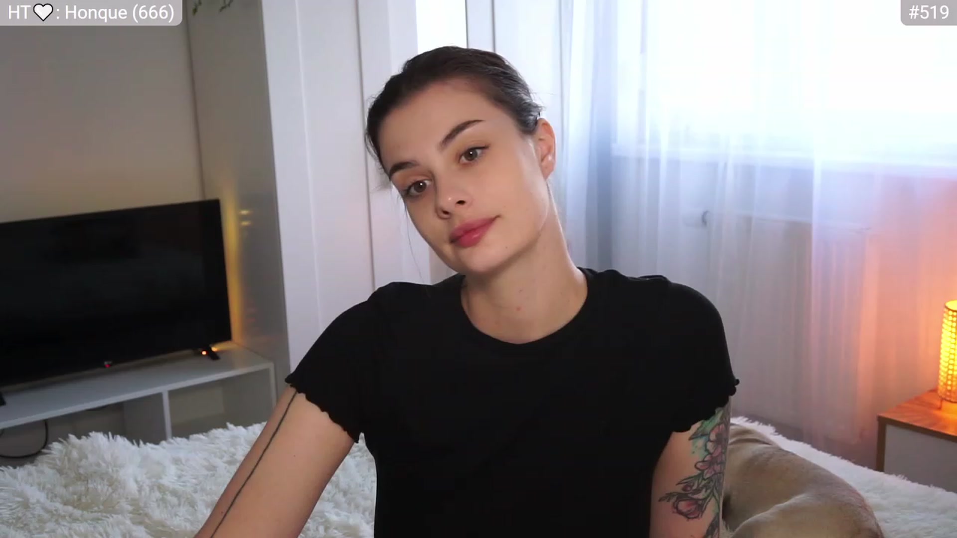 Gallery image thumbnail from lucynutty's myfreecams stream on, 10/04/2023, 09:46 image 1 of 20