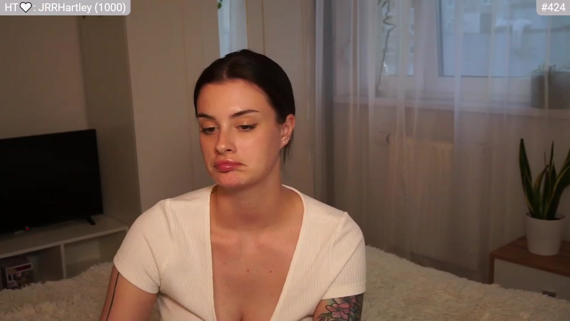 Gallery image thumbnail from lucynutty's myfreecams stream on, 10/06/2023, 16:11 image 20 of 20