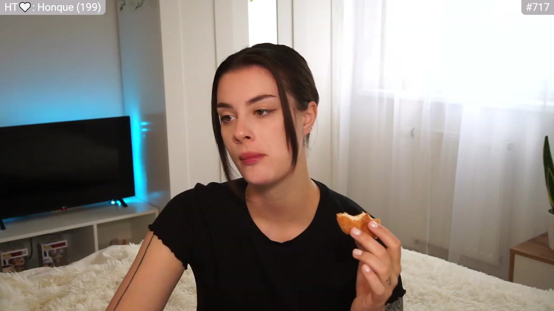 Gallery image thumbnail from lucynutty's myfreecams stream on, 10/10/2023, 08:40 image 20 of 20