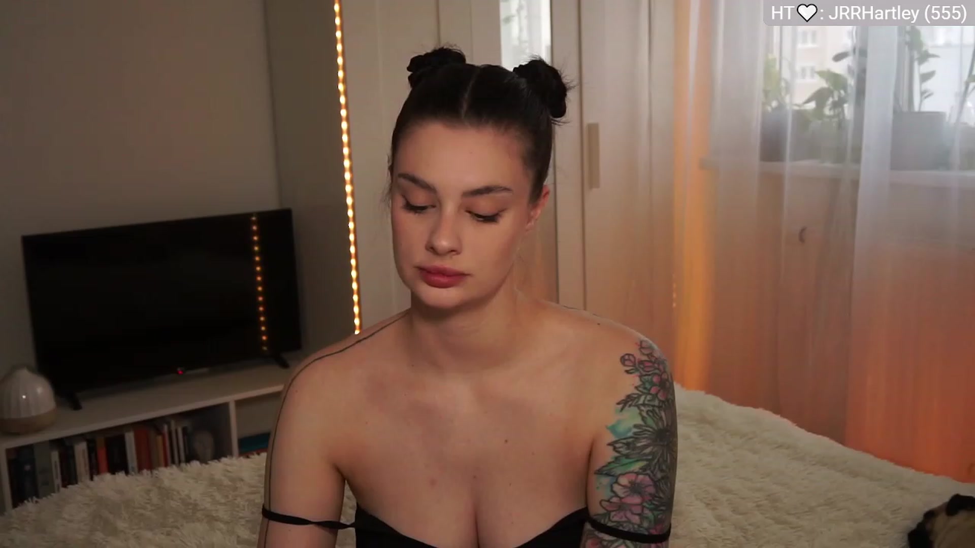 Gallery image thumbnail from lucynutty's myfreecams stream on, 12/02/2023, 11:16 image 19 of 20
