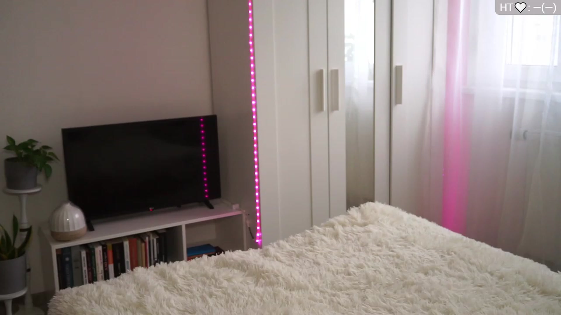 Gallery image thumbnail from lucynutty's myfreecams stream on, 12/15/2023, 12:31 image 1 of 20