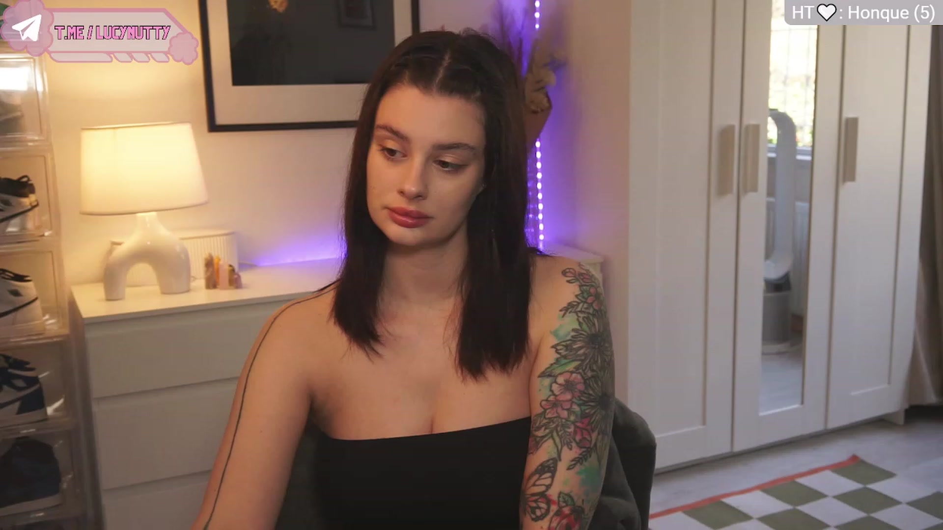Gallery image thumbnail from lucynutty's myfreecams stream on, 01/26/2024, 10:51 image 8 of 20