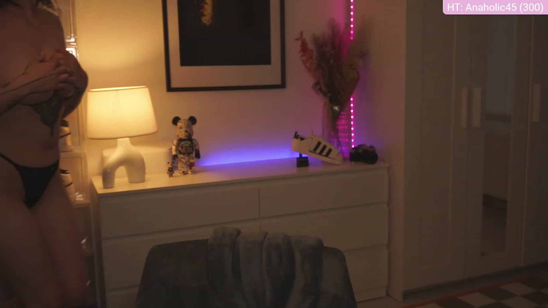 Gallery image thumbnail from lucynutty's myfreecams stream on, 02/19/2024, 15:34 image 13 of 20