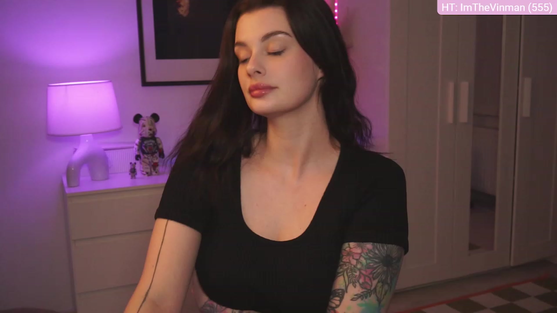 Gallery image thumbnail from lucynutty's myfreecams stream on, 02/27/2024, 17:14 image 6 of 20