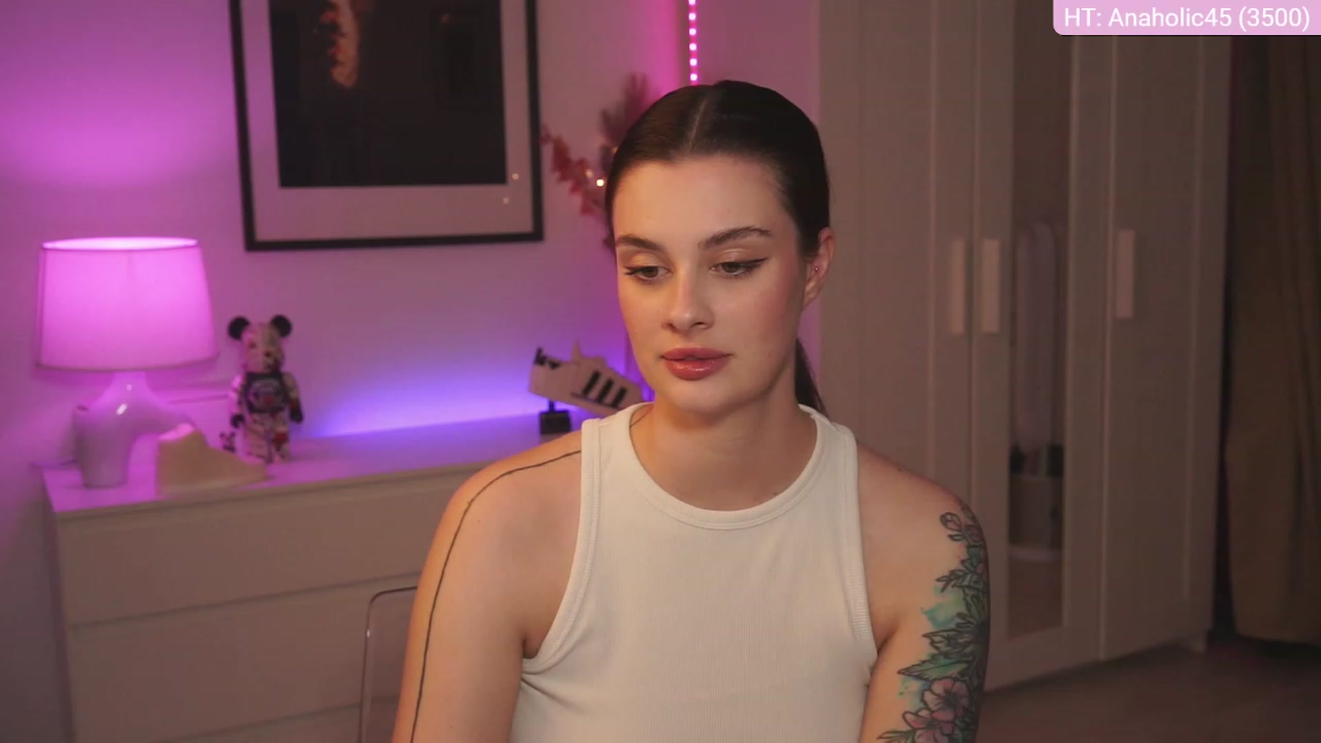 Gallery image thumbnail from lucynutty's myfreecams stream on, 03/07/2024, 17:11 image 20 of 20