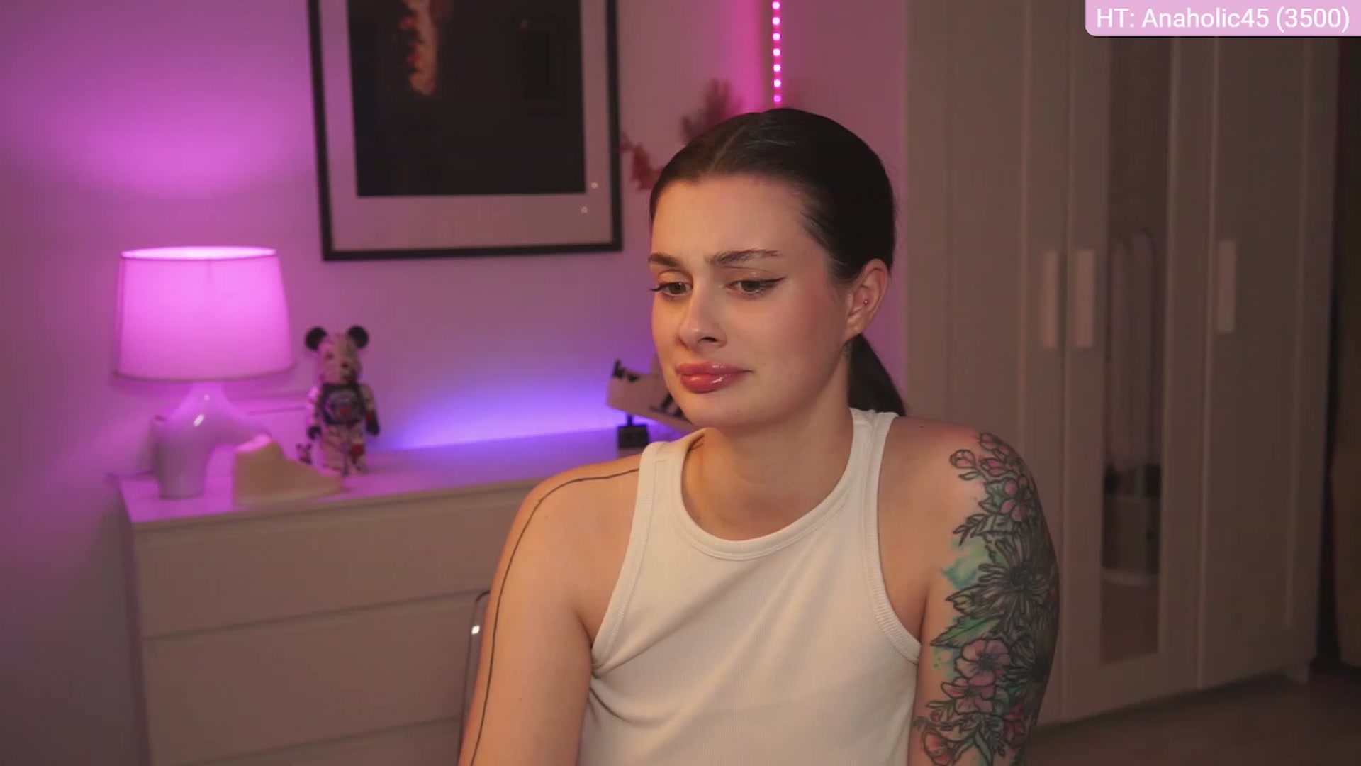 Gallery image thumbnail from lucynutty's myfreecams stream on, 03/07/2024, 17:11 image 8 of 20