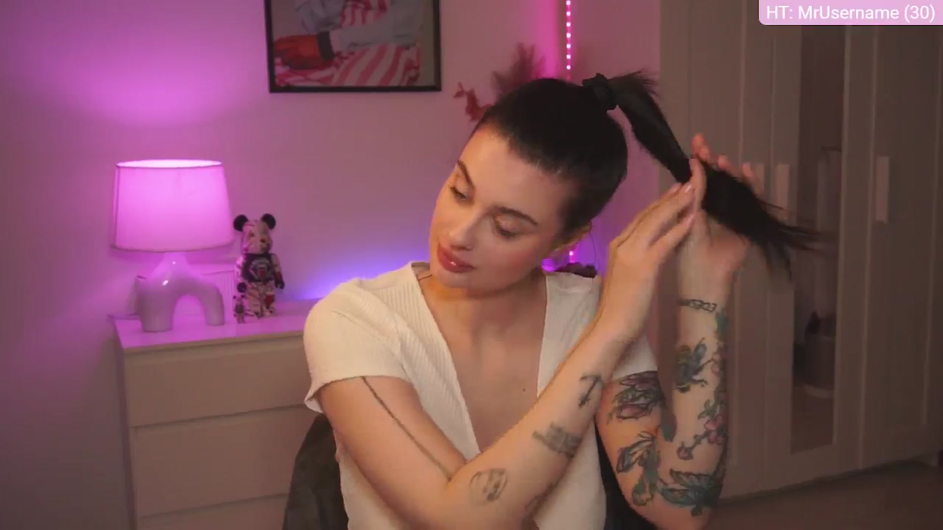 Gallery image thumbnail from lucynutty's myfreecams stream on, 03/16/2024, 18:26 image 9 of 20