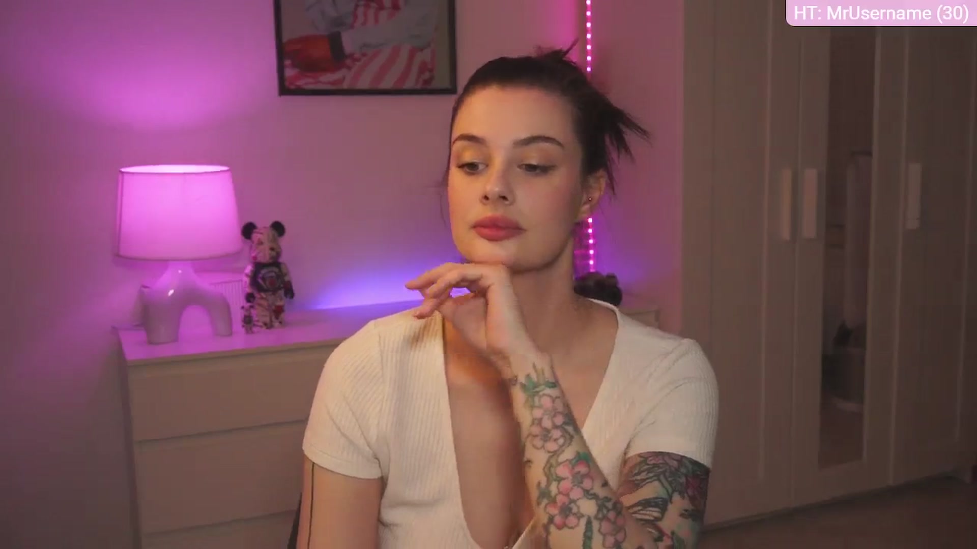 Gallery image thumbnail from lucynutty's myfreecams stream on, 03/16/2024, 18:26 image 11 of 20