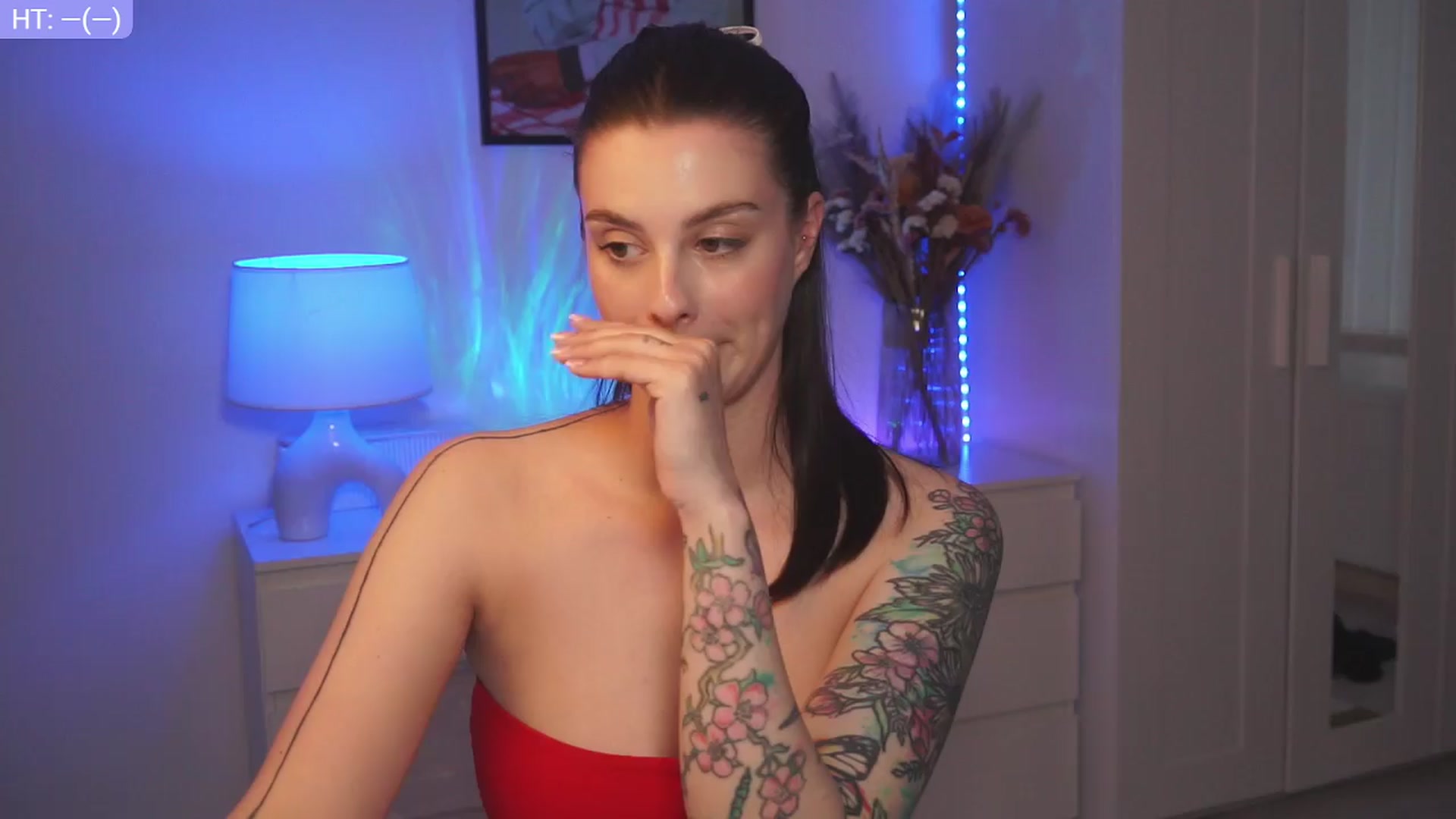 Gallery image thumbnail from lucynutty's myfreecams stream on, 04/01/2024, 17:02 image 20 of 20