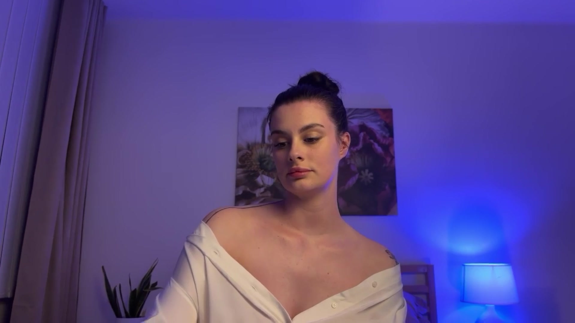 Gallery image thumbnail from lucynutty's myfreecams stream on, 04/04/2024, 18:45 image 20 of 20