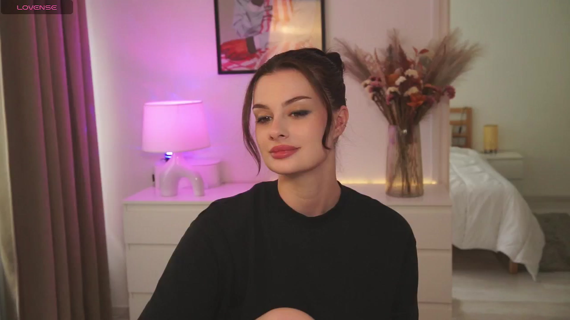 Gallery image thumbnail from lucynutty's myfreecams stream on, 04/28/2024, 14:13 image 1 of 20