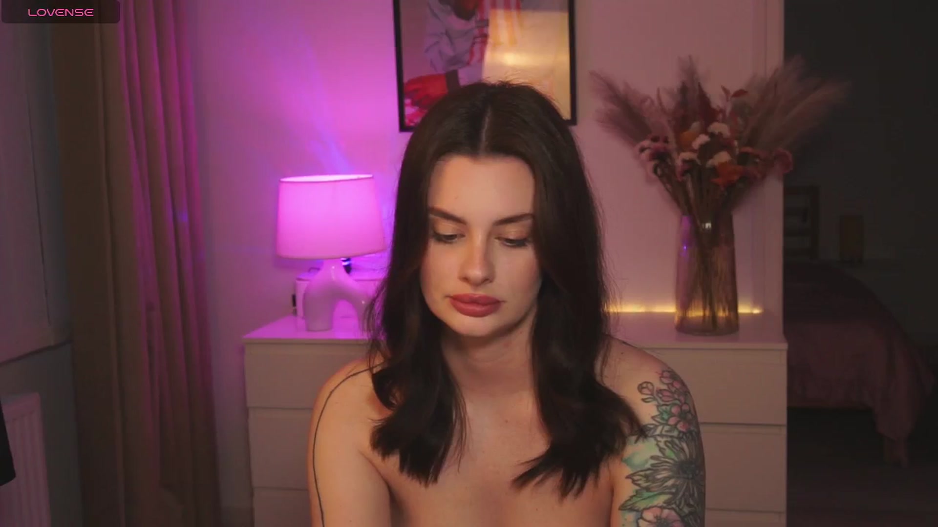 Gallery image thumbnail from lucynutty's myfreecams stream on, 05/03/2024, 18:04 image 19 of 20