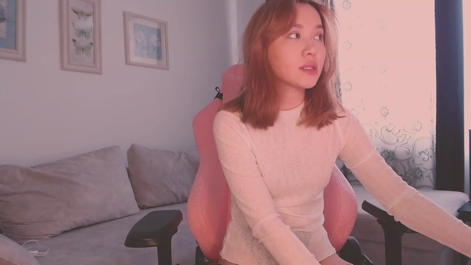 Gallery image thumbnail from luinaa's myfreecams stream on, 03/05/2023, 10:11 image 1 of 20