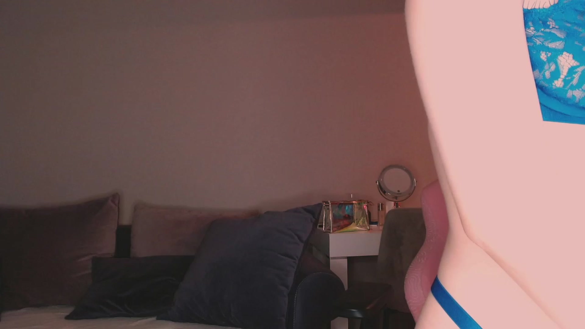 Gallery image thumbnail from luinaa's myfreecams stream on, 05/16/2023, 17:23 image 6 of 20