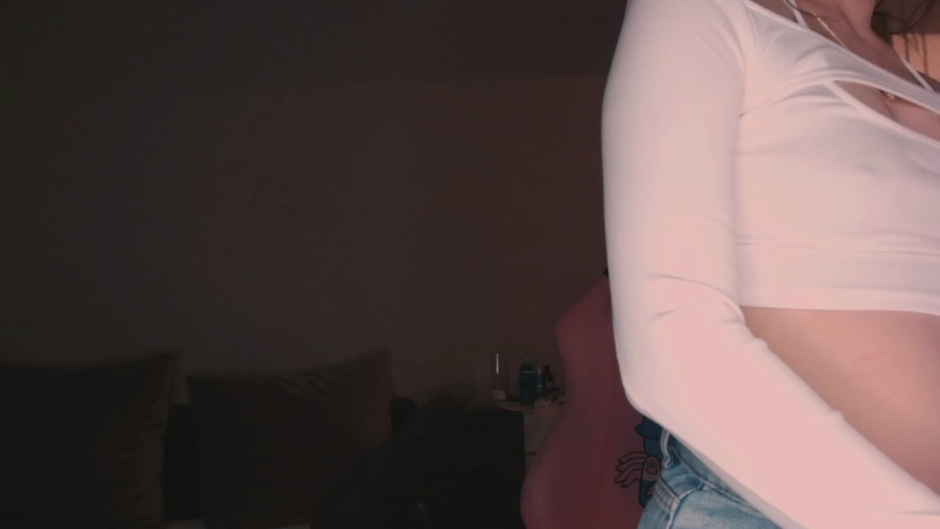 Gallery image thumbnail from luinaa's myfreecams stream on, 06/11/2023, 16:16 image 3 of 20