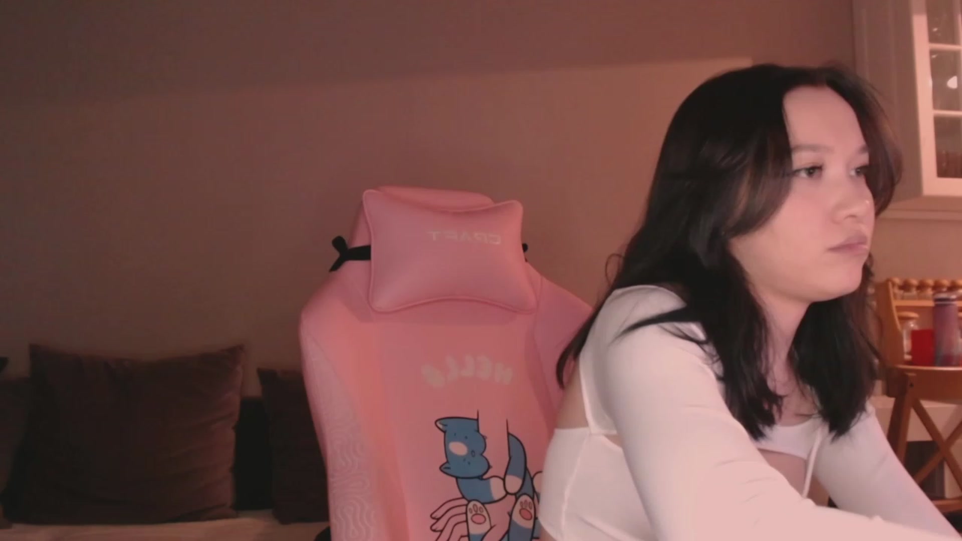 Gallery image thumbnail from luinaa's myfreecams stream on, 06/11/2023, 18:13 image 20 of 20
