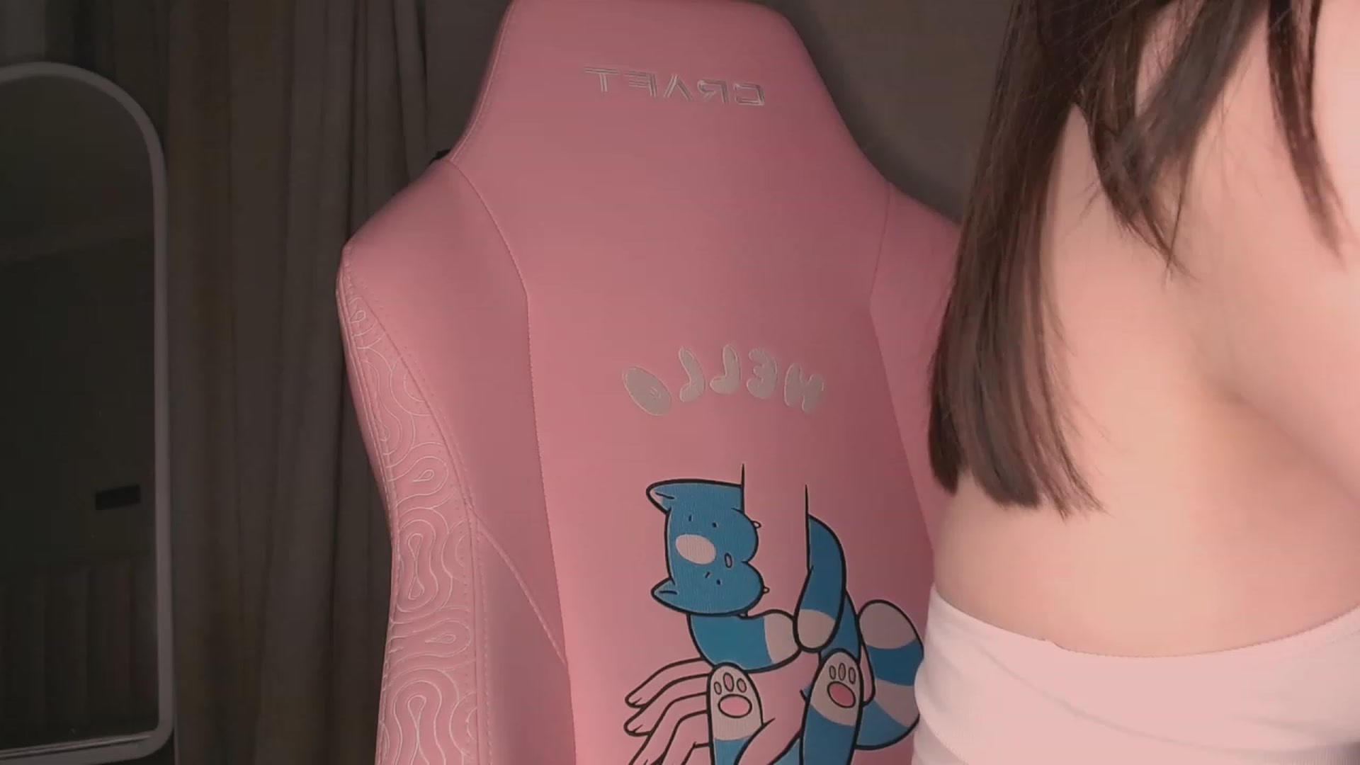 Gallery image thumbnail from luinaa's myfreecams stream on, 09/06/2023, 15:21 image 17 of 20