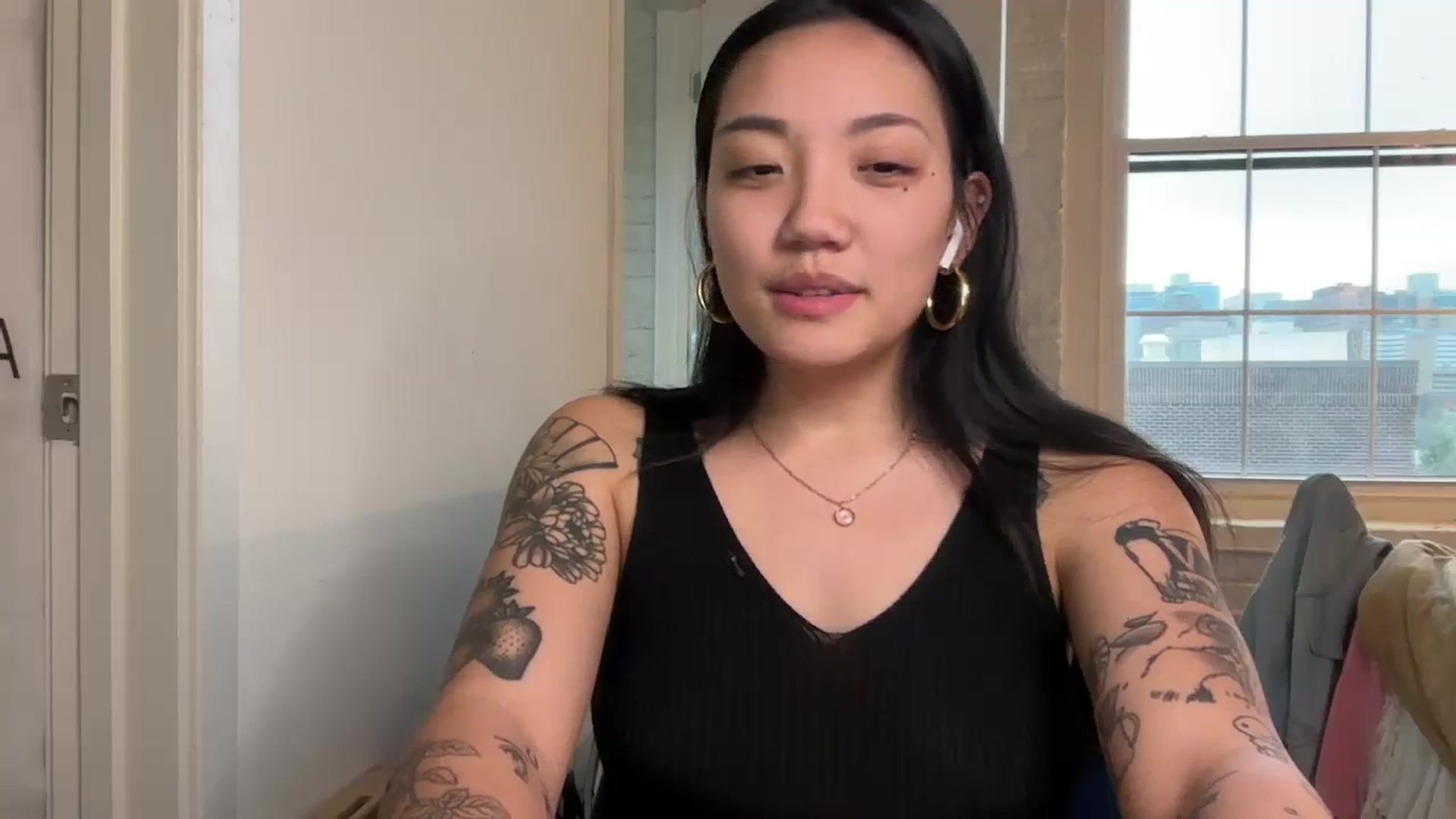 Gallery image thumbnail from luna_tsukiko's myfreecams stream on, 03/28/2024, 22:43 image 5 of 20