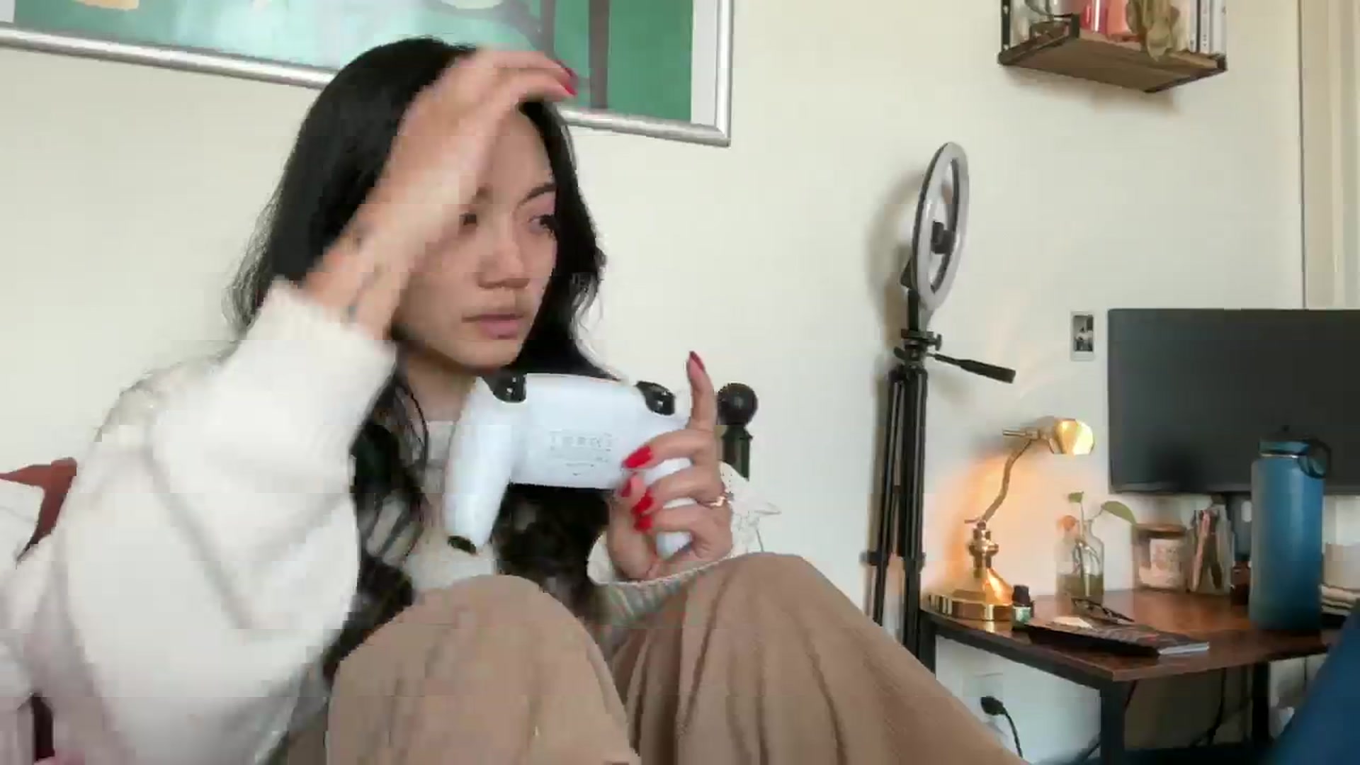 Gallery image thumbnail from luna_tsukiko's myfreecams stream on, 03/30/2024, 19:15 image 4 of 20